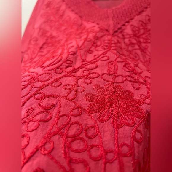 ⚫️ BOGO ASHA red embroidered women’s top size 38 - Picture 3 of 7